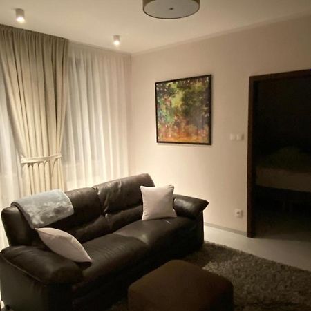 Vila48 Apartman Ostrava Kültér fotó