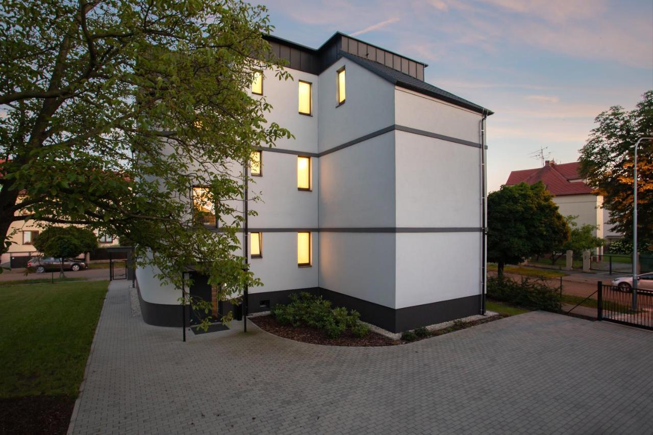 Vila48 Apartman Ostrava Kültér fotó