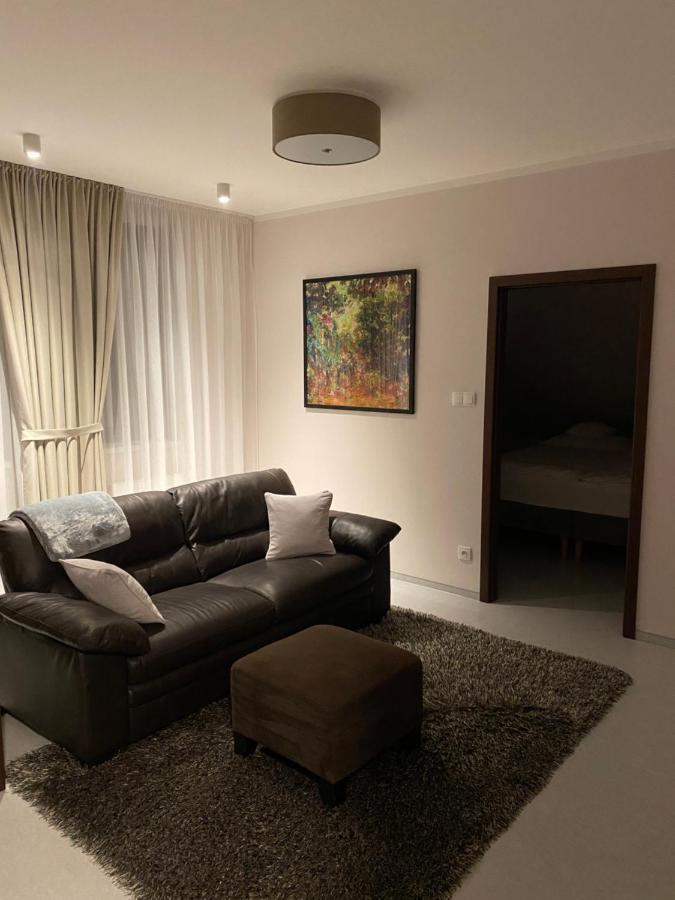 Vila48 Apartman Ostrava Kültér fotó